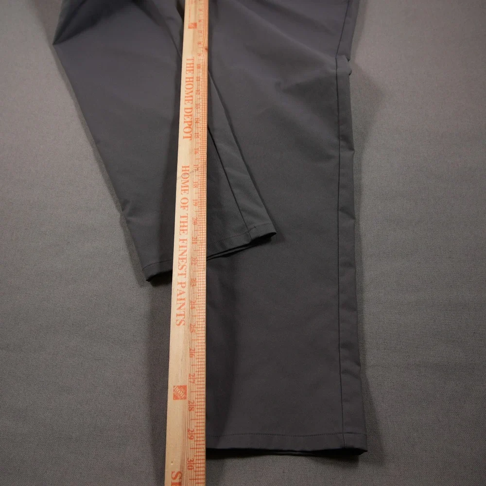 Vuori Meta Performance Golf Stretch Recycled Men Chino Pants 30 V4276 Tech Gray